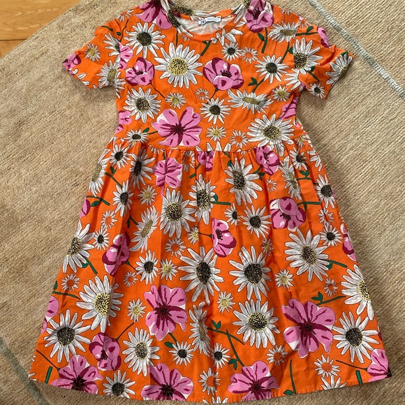 Zara Dresses & Skirts - Zara Orange Floral Short Sleeve Dress with Pink & White Flowers